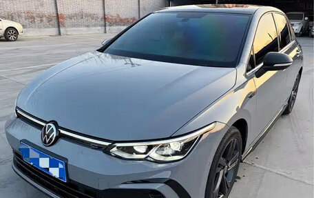 Volkswagen Golf VIII, 2023 год, 1 926 010 рублей, 1 фотография