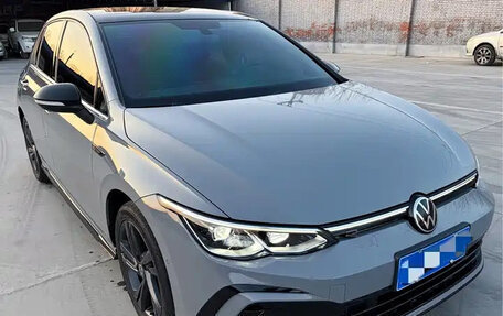 Volkswagen Golf VIII, 2023 год, 1 926 010 рублей, 2 фотография