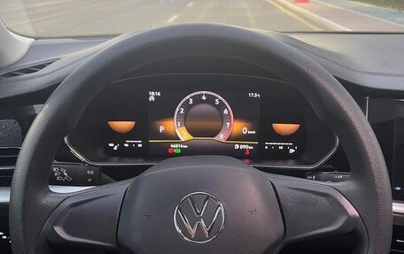 Volkswagen Passat B8 рестайлинг, 2022 год, 2 392 000 рублей, 10 фотография