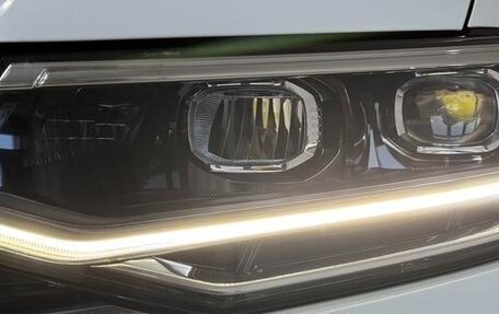 Volkswagen Tiguan II, 2022 год, 2 772 000 рублей, 21 фотография