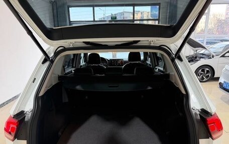 Volkswagen Tiguan II, 2022 год, 2 772 000 рублей, 18 фотография