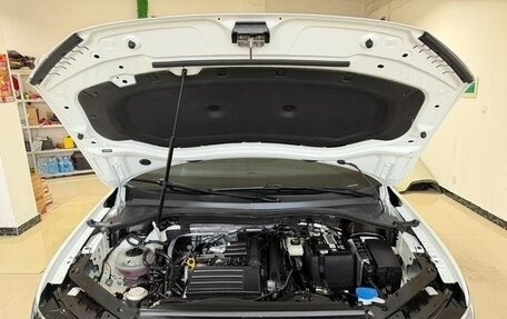 Volkswagen Tiguan II, 2022 год, 2 772 000 рублей, 19 фотография