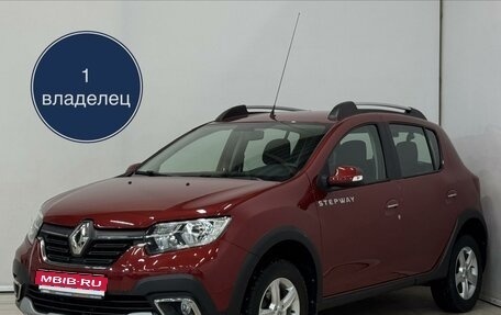 Renault Sandero II рестайлинг, 2019 год, 1 369 000 рублей, 1 фотография