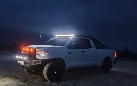 Toyota Tundra II, 2011 год, 4 800 000 рублей, 1 фотография