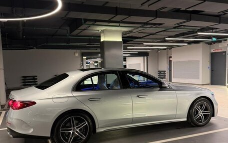 Mercedes-Benz E-Класс, 2025 год, 9 400 000 рублей, 7 фотография