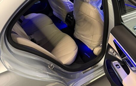 Mercedes-Benz E-Класс, 2025 год, 9 400 000 рублей, 17 фотография