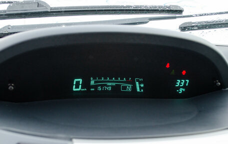 Toyota Yaris III рестайлинг, 2007 год, 656 000 рублей, 10 фотография