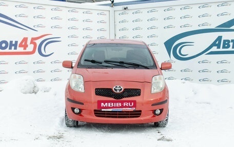 Toyota Yaris III рестайлинг, 2007 год, 656 000 рублей, 6 фотография