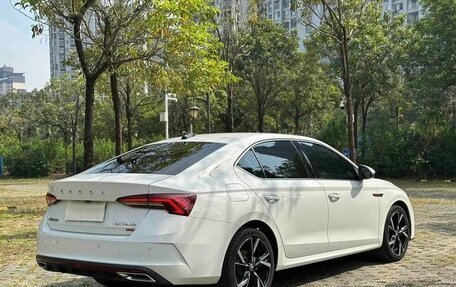 Skoda Octavia IV, 2021 год, 2 061 000 рублей, 7 фотография