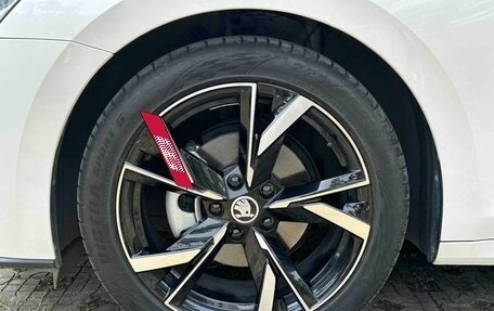 Skoda Octavia IV, 2021 год, 2 061 000 рублей, 20 фотография