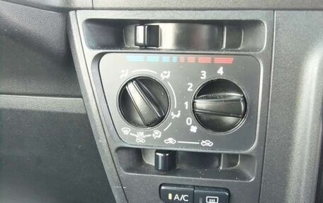 Daihatsu Hijet, 2021 год, 800 000 рублей, 4 фотография