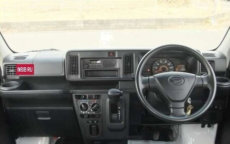 Daihatsu Hijet, 2021 год, 800 000 рублей, 2 фотография