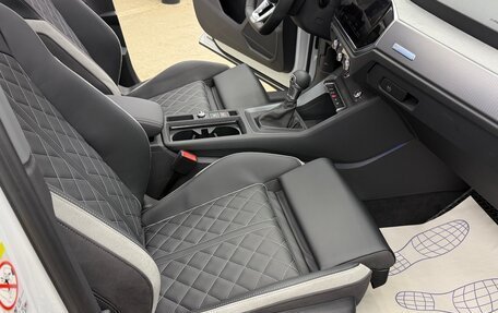 Audi Q3, 2025 год, 4 200 000 рублей, 29 фотография