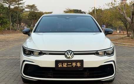 Volkswagen Golf VIII, 2022 год, 2 023 000 рублей, 2 фотография