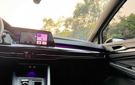 Volkswagen Golf VIII, 2022 год, 2 023 000 рублей, 14 фотография