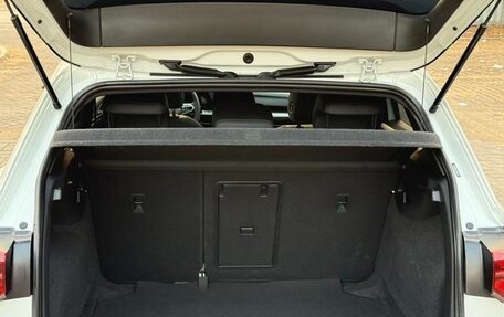 Volkswagen Golf VIII, 2022 год, 2 023 000 рублей, 17 фотография