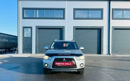 Mitsubishi Outlander III рестайлинг 3, 2010 год, 1 329 000 рублей, 9 фотография