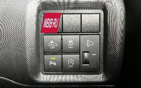 Daihatsu Rocky, 2021 год, 1 050 000 рублей, 12 фотография