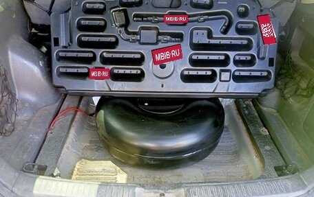 Mazda Tribute II, 2004 год, 650 000 рублей, 20 фотография