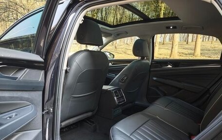 Volkswagen Passat B8 рестайлинг, 2021 год, 2 400 000 рублей, 7 фотография