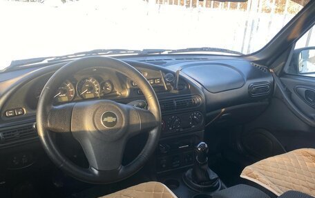 Chevrolet Niva I рестайлинг, 2018 год, 739 000 рублей, 7 фотография