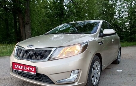 KIA Rio III рестайлинг, 2012 год, 800 000 рублей, 1 фотография