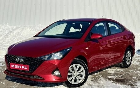 Hyundai Solaris II рестайлинг, 2021 год, 1 645 000 рублей, 1 фотография