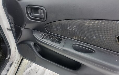 Nissan Wingroad III, 1999 год, 150 000 рублей, 5 фотография