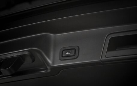 Land Rover Range Rover Evoque II, 2021 год, 4 650 000 рублей, 33 фотография