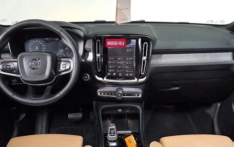 Volvo XC40 I, 2022 год, 2 090 000 рублей, 5 фотография