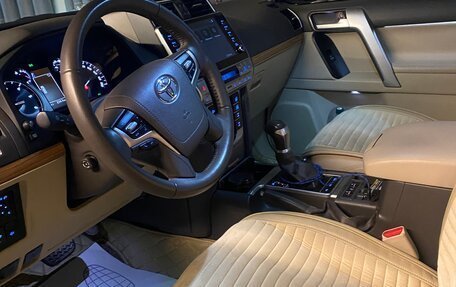 Toyota Land Cruiser Prado 150 рестайлинг 2, 2020 год, 6 890 000 рублей, 11 фотография