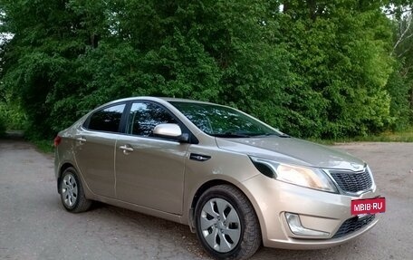 KIA Rio III рестайлинг, 2012 год, 800 000 рублей, 3 фотография