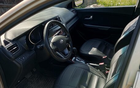 KIA Rio III рестайлинг, 2012 год, 800 000 рублей, 6 фотография