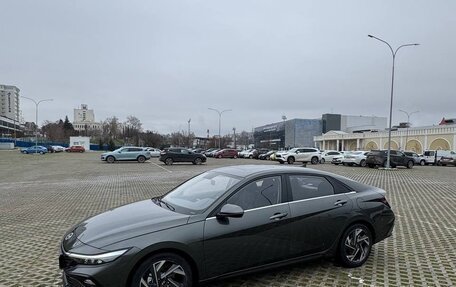 Hyundai Elantra, 2023 год, 2 350 000 рублей, 3 фотография