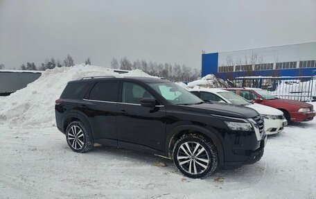 Nissan Pathfinder, 2021 год, 4 499 000 рублей, 3 фотография