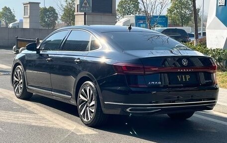 Volkswagen Passat B8 рестайлинг, 2021 год, 2 450 000 рублей, 7 фотография
