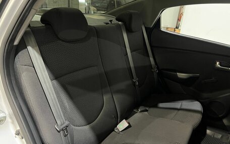 KIA Rio III рестайлинг, 2014 год, 895 000 рублей, 17 фотография