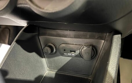 KIA Rio III рестайлинг, 2014 год, 895 000 рублей, 25 фотография