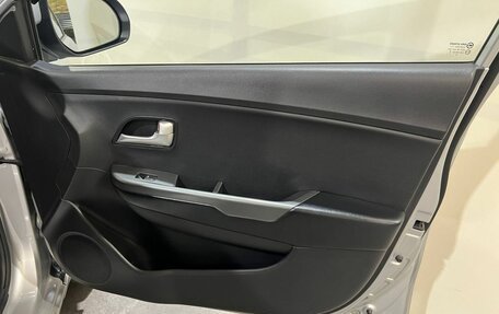 KIA Rio III рестайлинг, 2014 год, 895 000 рублей, 32 фотография