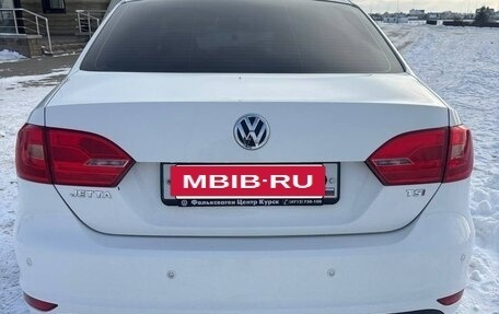 Volkswagen Jetta VI, 2012 год, 896 000 рублей, 7 фотография