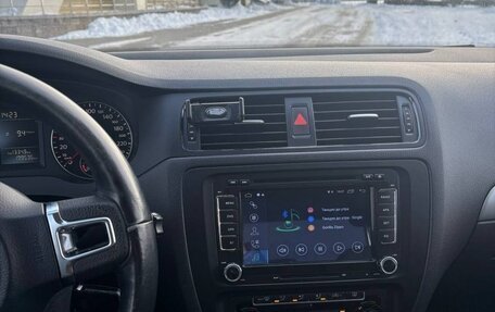 Volkswagen Jetta VI, 2012 год, 896 000 рублей, 12 фотография