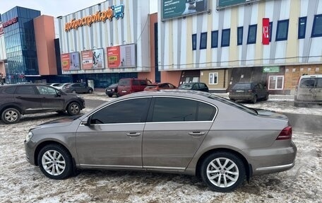 Volkswagen Passat B7, 2011 год, 890 000 рублей, 4 фотография
