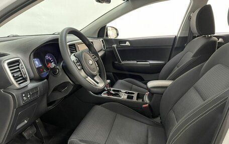 KIA Sportage IV рестайлинг, 2019 год, 2 299 000 рублей, 13 фотография