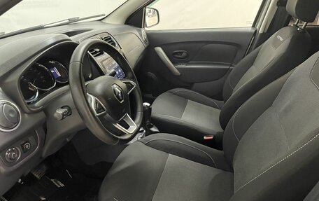 Renault Logan II, 2019 год, 979 000 рублей, 13 фотография