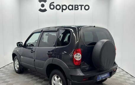 Chevrolet Niva I рестайлинг, 2017 год, 725 000 рублей, 8 фотография