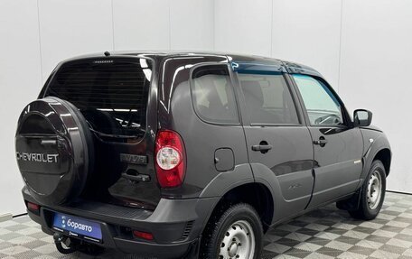 Chevrolet Niva I рестайлинг, 2015 год, 642 000 рублей, 5 фотография