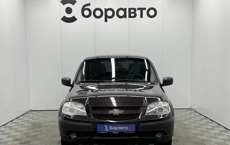 Chevrolet Niva I рестайлинг, 2015 год, 642 000 рублей, 3 фотография