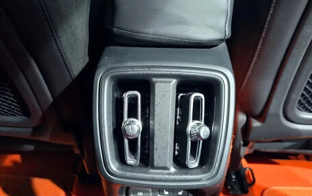 Volvo XC40 I, 2021 год, 2 100 000 рублей, 10 фотография