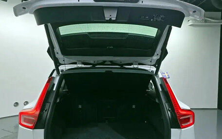 Volvo XC40 I, 2021 год, 2 100 000 рублей, 12 фотография