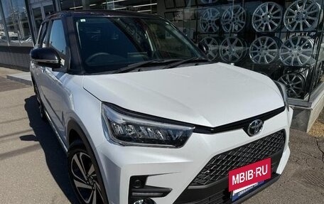 Toyota Raize I, 2022 год, 1 520 000 рублей, 2 фотография